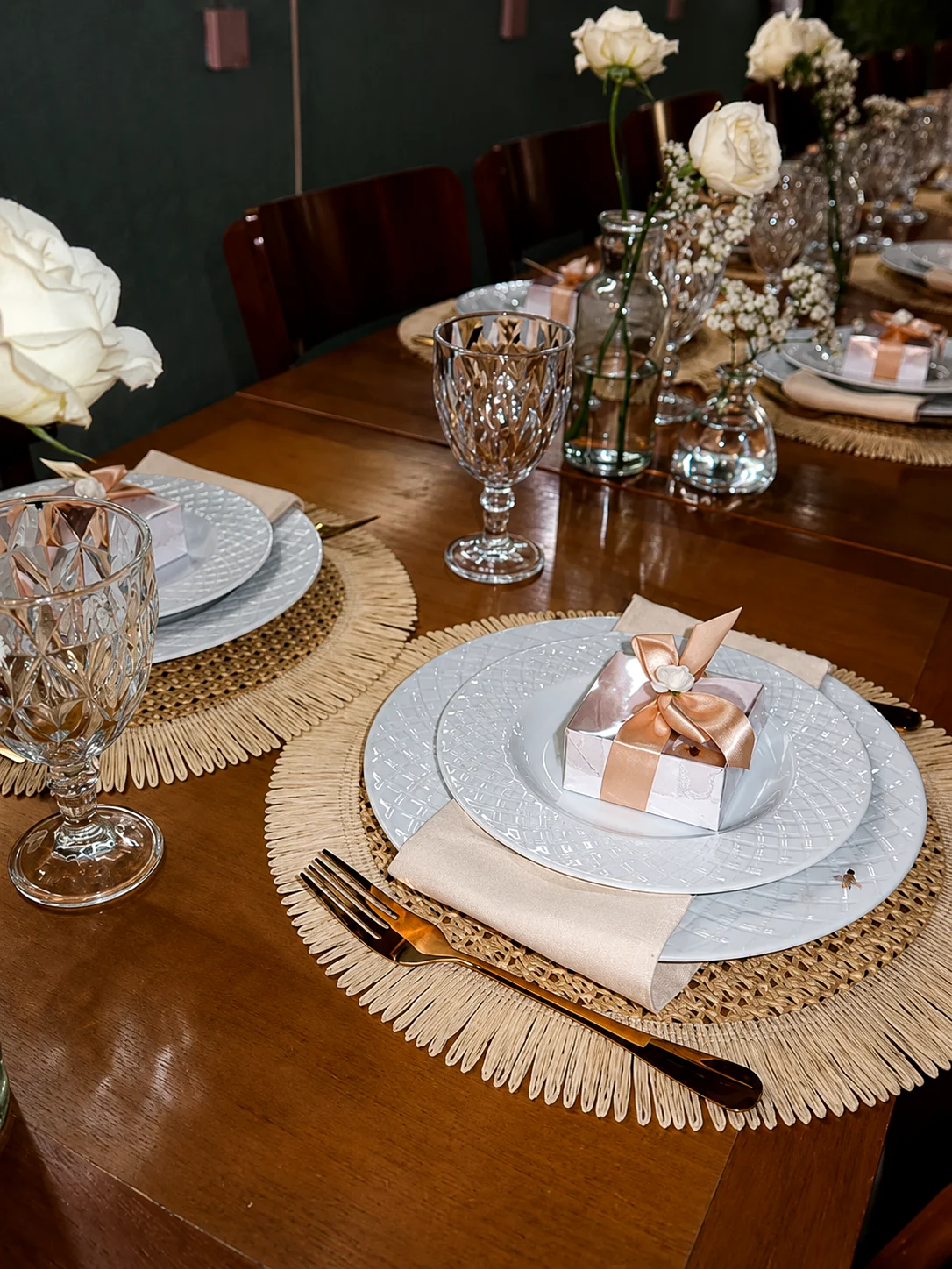 Mesa posta elegante no Al'mar